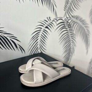 Steve Madden Cream Slide Sandals